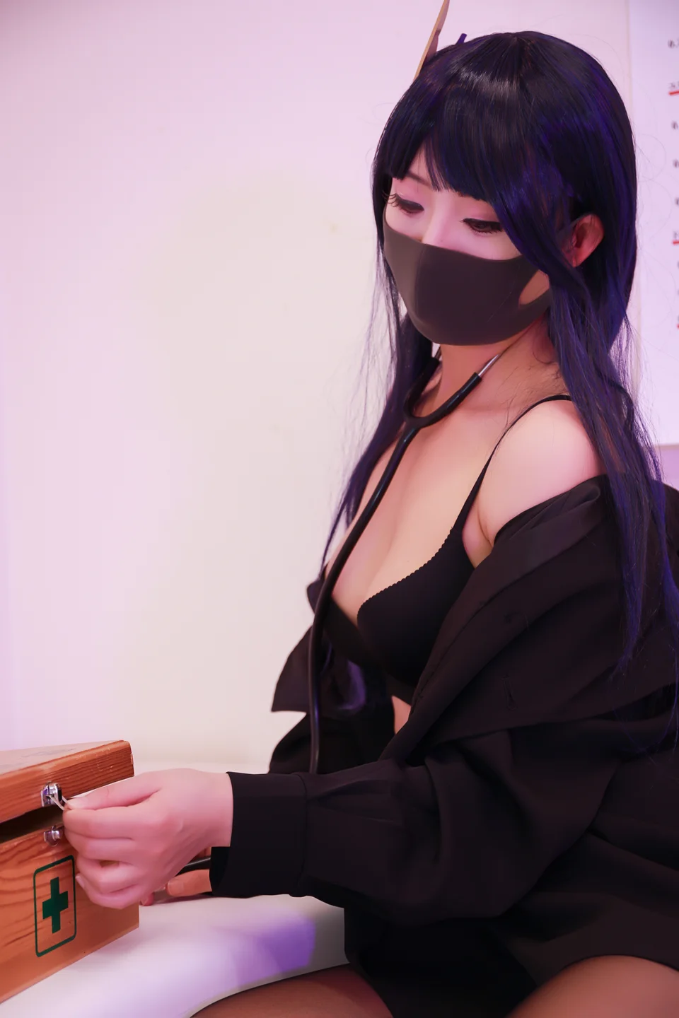 李佳 - No.019 雷神医务室 [78P-256MB] tg@simisebaisi 【丝足阁】041.webp